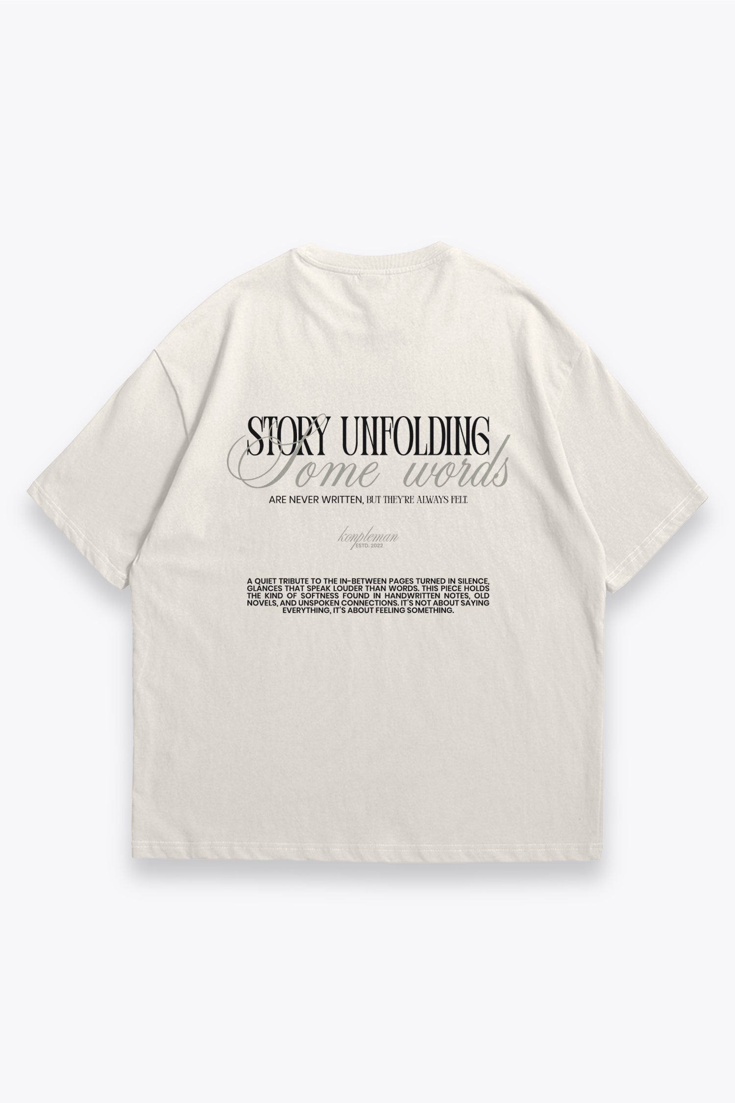 Camiseta Oversized Fit Story Unfolding